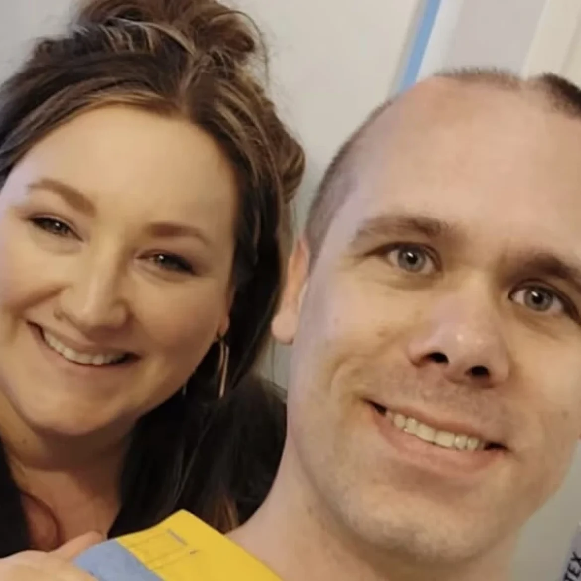 Alex de Lange en Linda