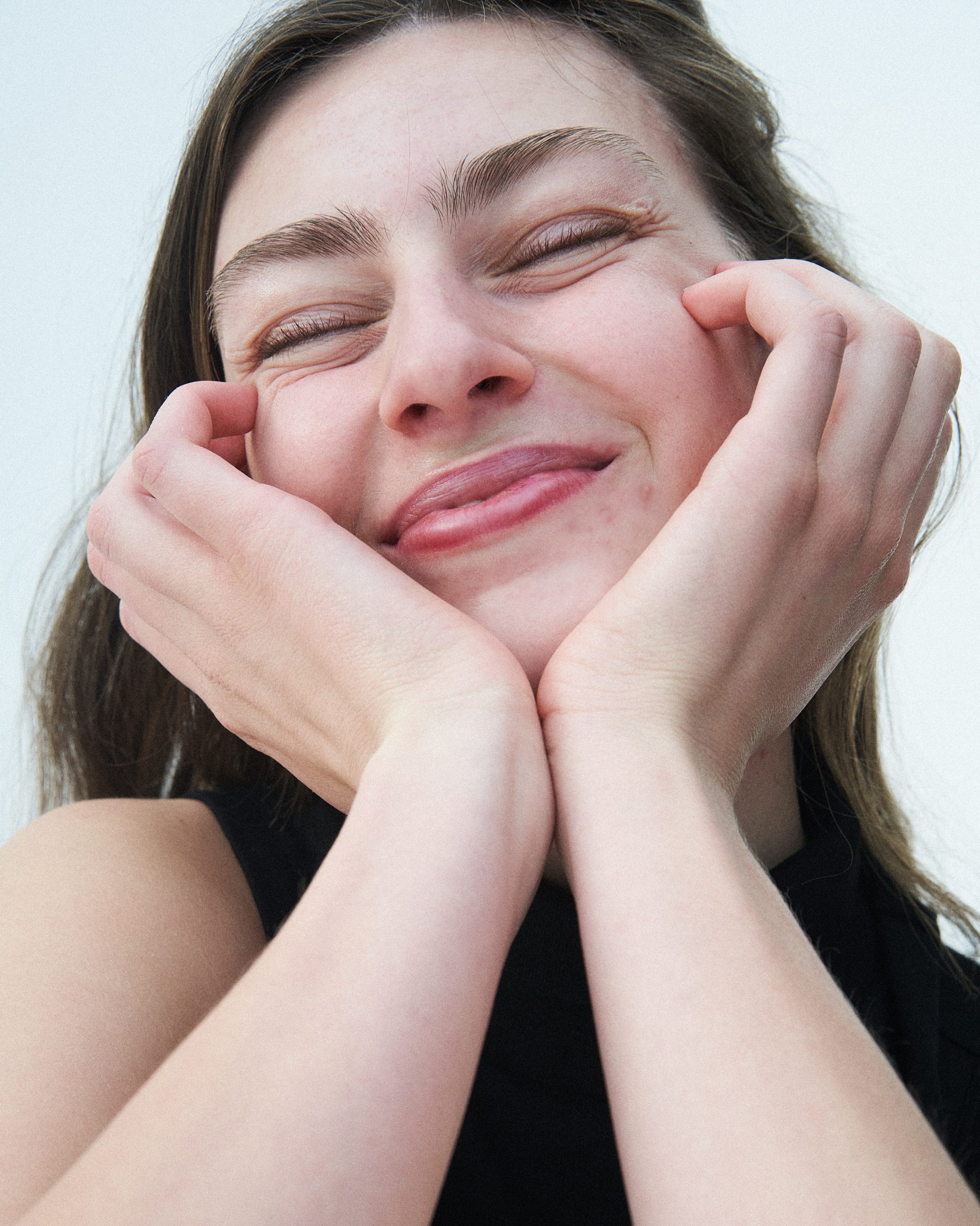 Deze meiden dragen nooit make-up: 'Waarom mag ik er niet moe uitzien?'