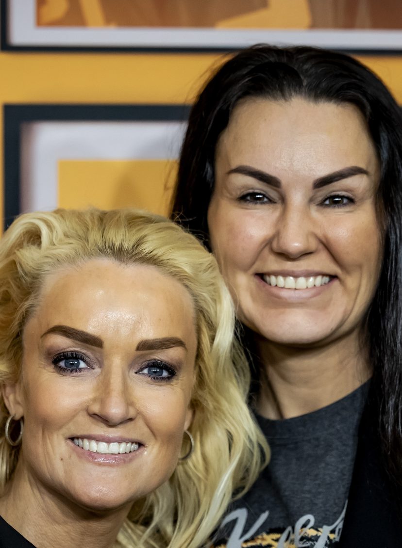 Samantha Steenwijk en haar partner Daisy vieren jubileum op niet-bestaande datum