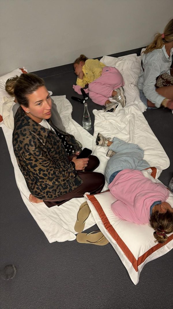 Bo Wilkes zit vast in Dubai met kinderen