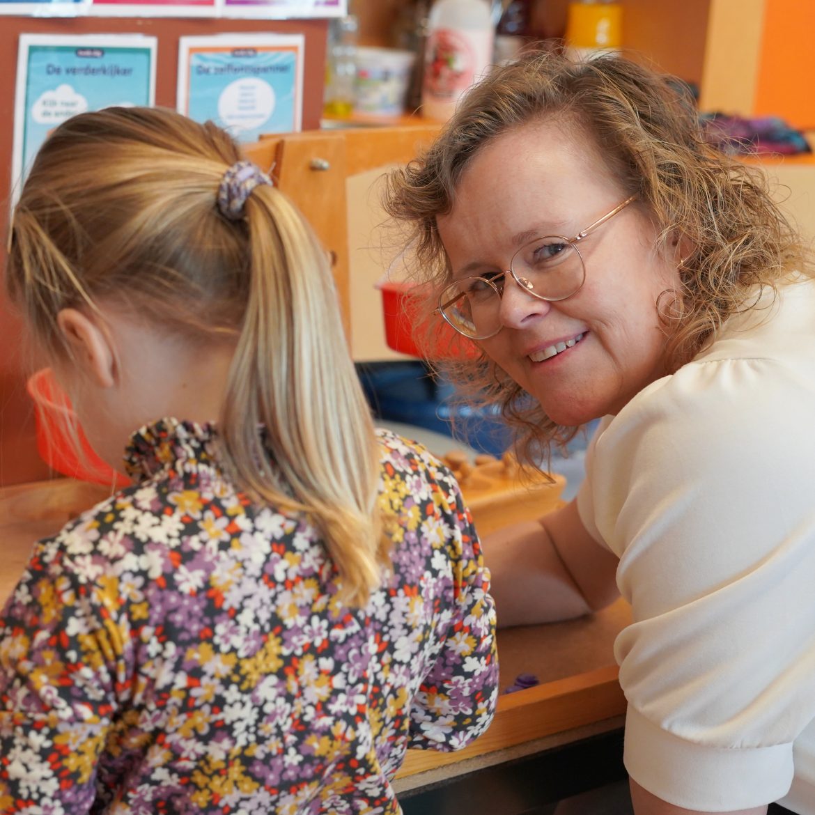 Ingrid Derks werd op latere leeftijd kleuterjuf