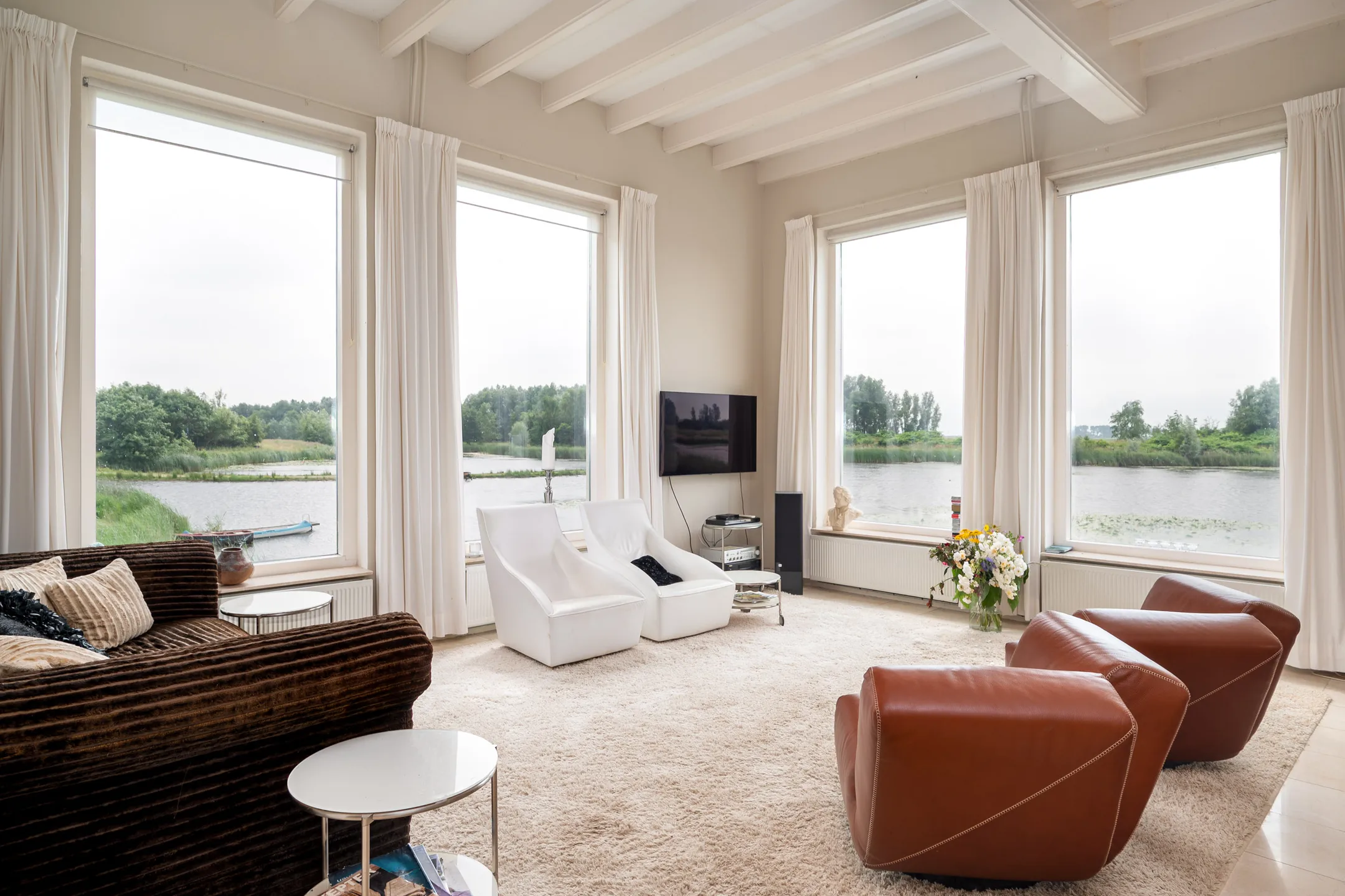 Alleenstaande woning | Woonkamer 