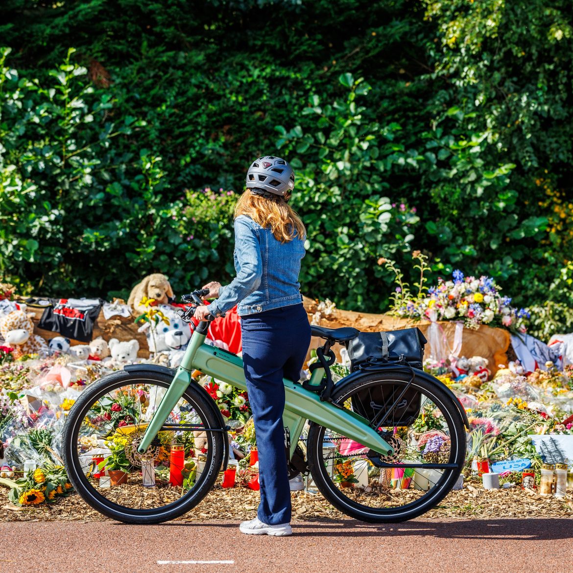 1700 medewerkers lazen dossier vermoorde Lisa (17), politie biedt excuses aan ouders aan