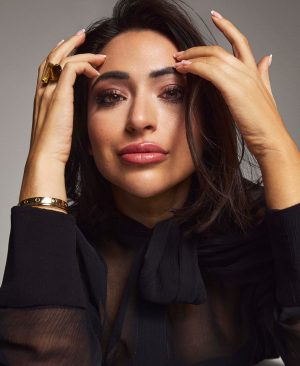 Lale Gül over laag zelfbeeld en obsessief eetpatroon: 'Cappuccino sla ik over vanwege het aantal calorieën'