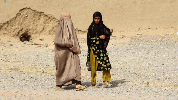 Taliban decreet vrouwen slaan