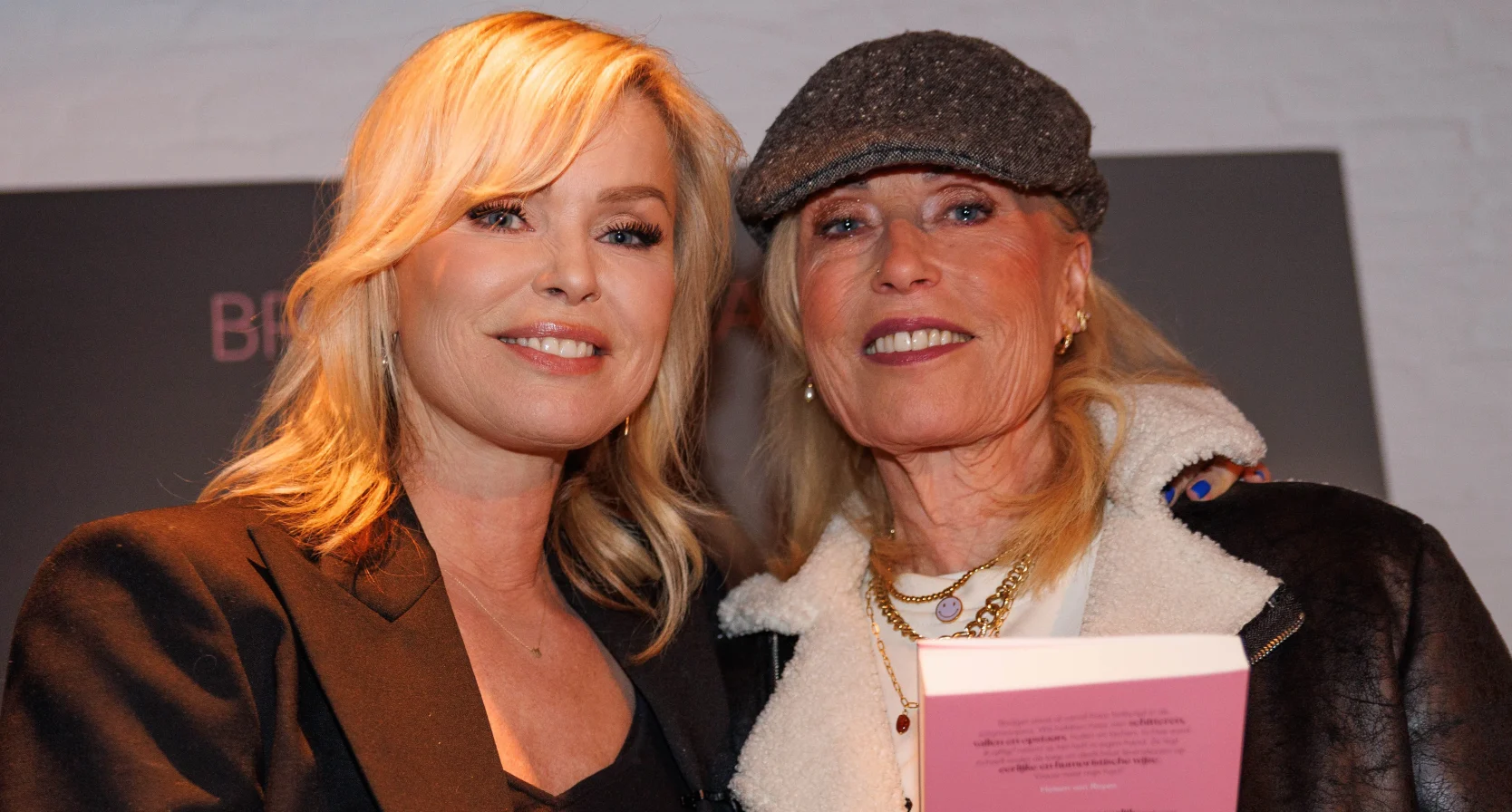 Bridget Maasland met haar moeder