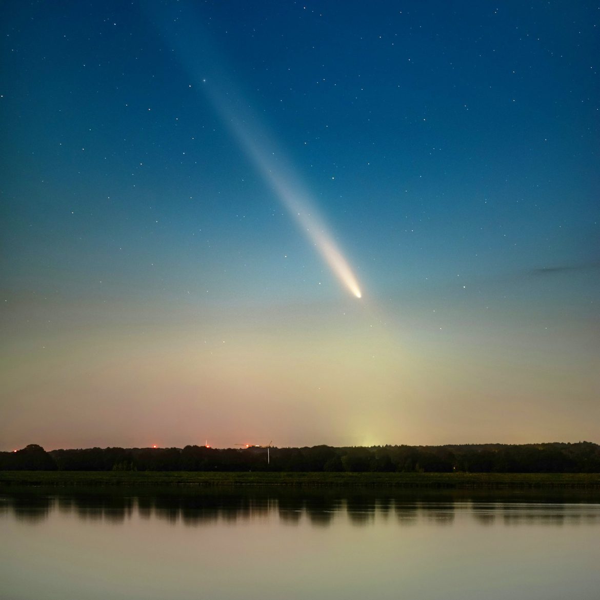 Nederlanders spotten vuurbal in de lucht, in Duitsland beschadigt meteoriet huizen