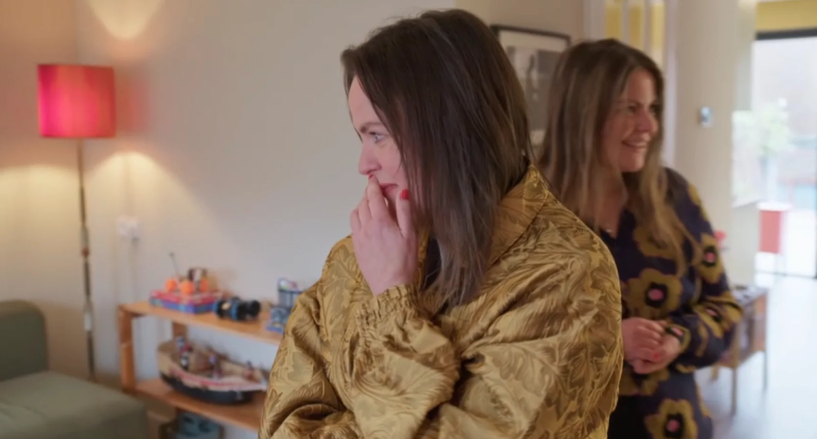 'Kopen Zonder Kijken': alleenstaande moeder Sarah moet vanwege zoons spierziekte noodgedwongen verhuizen