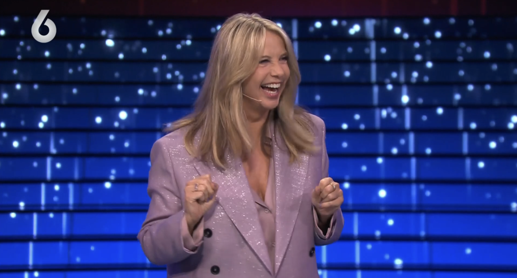 Linda de Mol in blazer