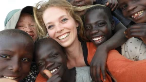 Thumbnail voor Leonies zus Dorian (28) overleed in Oeganda: 'Pas toen we daar waren, had ik door dat ze er echt niet meer was'