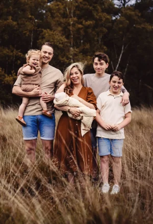 Thumbnail voor Ellen (42) is veertien jaar ouder dan haar vriend: 'Na vier maanden was ik zwanger'