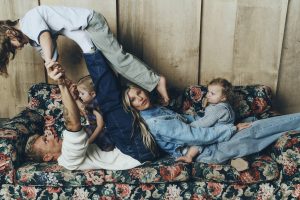 Thumbnail voor Joshua Nolet: 'Wij mochten vroeger geen kleur­platen, dat was niet creatief’