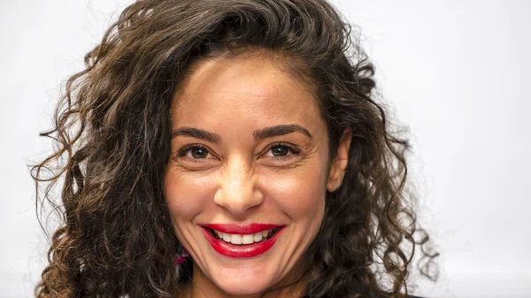 Fajah Lourens wil misverstand over ingrepen ontkrachten: 'Het komt door zwelling'