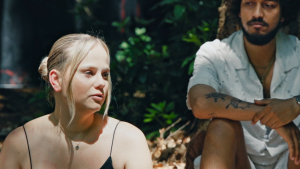 Thumbnail voor Prisca's 'geestelijk vader' isoleerde haar jarenlang in een sekte: 'Je bent van mij'