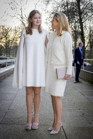 Thumbnail voor Is de kledingkast van Máxima toegankelijk voor de hele familie? Ook nichtje Zaria verschijnt in haar jurk