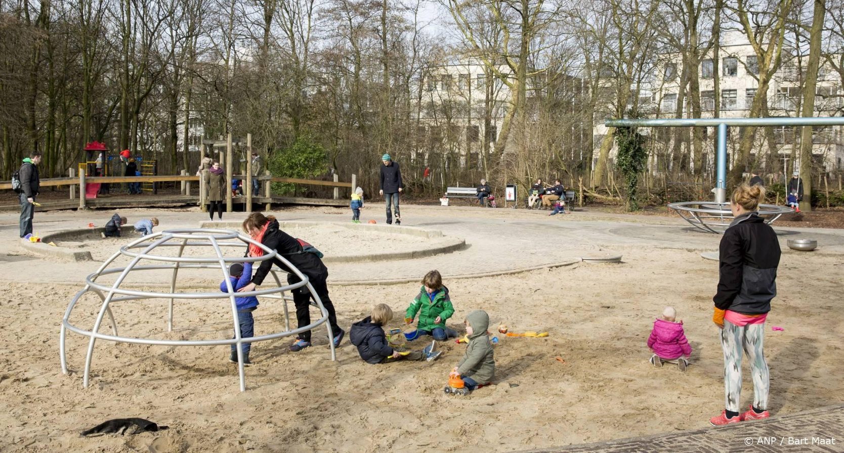 In deze speelzandproducten zit te veel asbest volgens de NVWA