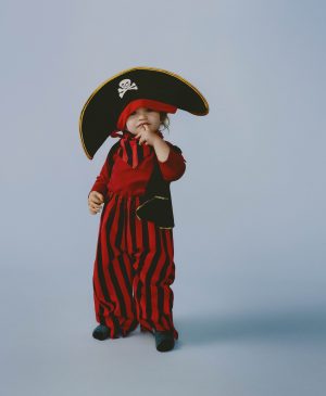 Thumbnail voor 24/7 verkleed: ‘Noah gaat overal naartoe in zijn cowboypak met stokpaard'