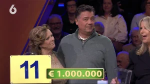 Thumbnail voor Mark wint ondanks laagste koffer een miljoenenbedrag in 'Miljoenenjacht' (en dat is sinds 2017 niet meer gebeurd)