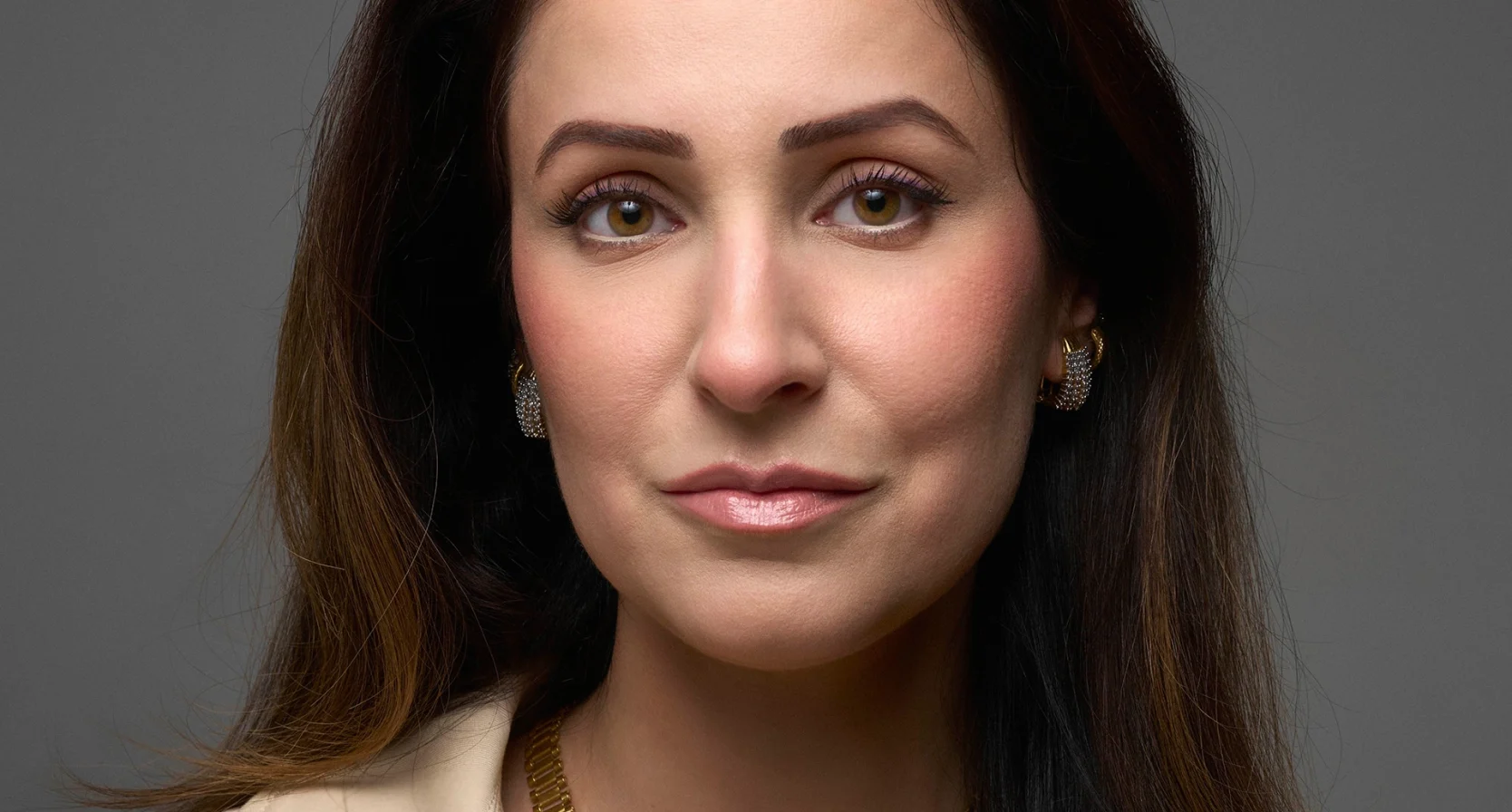 Nadia Rashid over Insiya