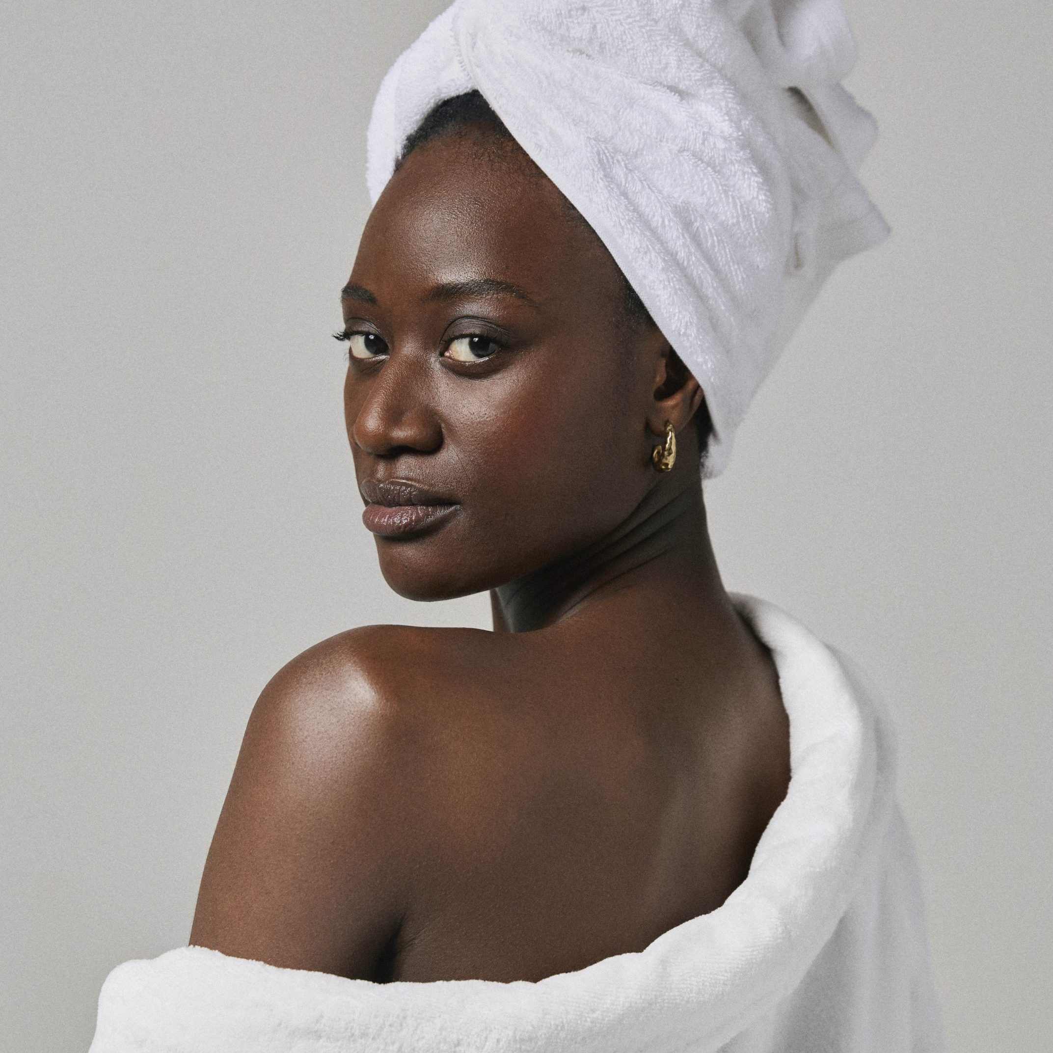 Ama Gloria (35): ‘Ik heb geleerd dat alles wat je op je huid smeert in je bloedbaan terechtkomt’