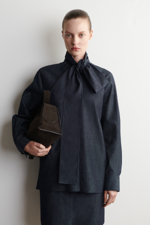 Denim blouse van COS