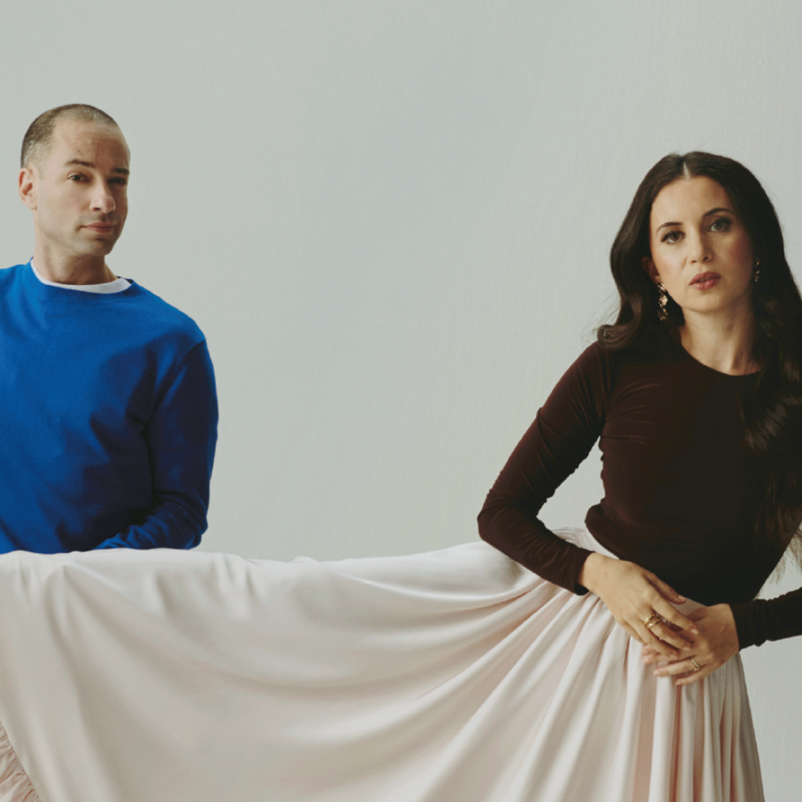 Karsu Dönmez blikt terug op zwangerschap: 'Ik moest in een rolstoel naar de meubelzaak. Ik kón niet meer'