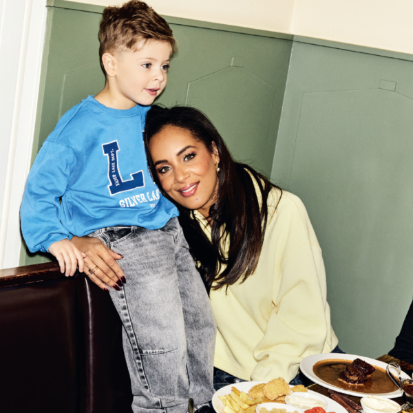 Dyantha Brooks: 'Soms lijkt het wel alsof de kinderen de boel bepalen. Voed een beetje op'