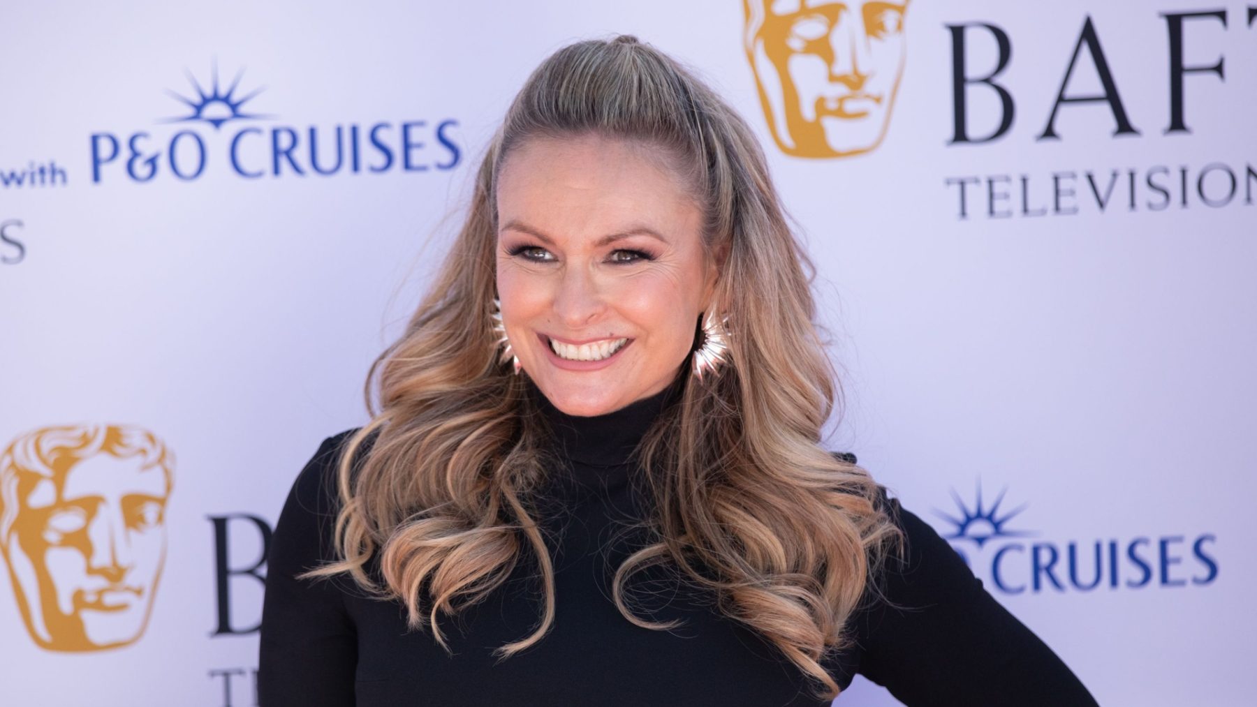 'Married at First Sight'-expert Mel Schilling (54) overleden: 'Ze bleef vechten, zelfs toen het bijna niet meer ging'