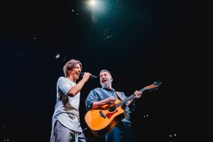 Thumbnail voor Koen Wauters herkent stem eigen dochter niet in 'The Voice': 'Ik schrik hiervan'