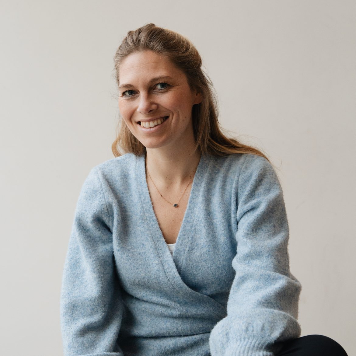 Julie Munneke-Tromp van Tiny Library