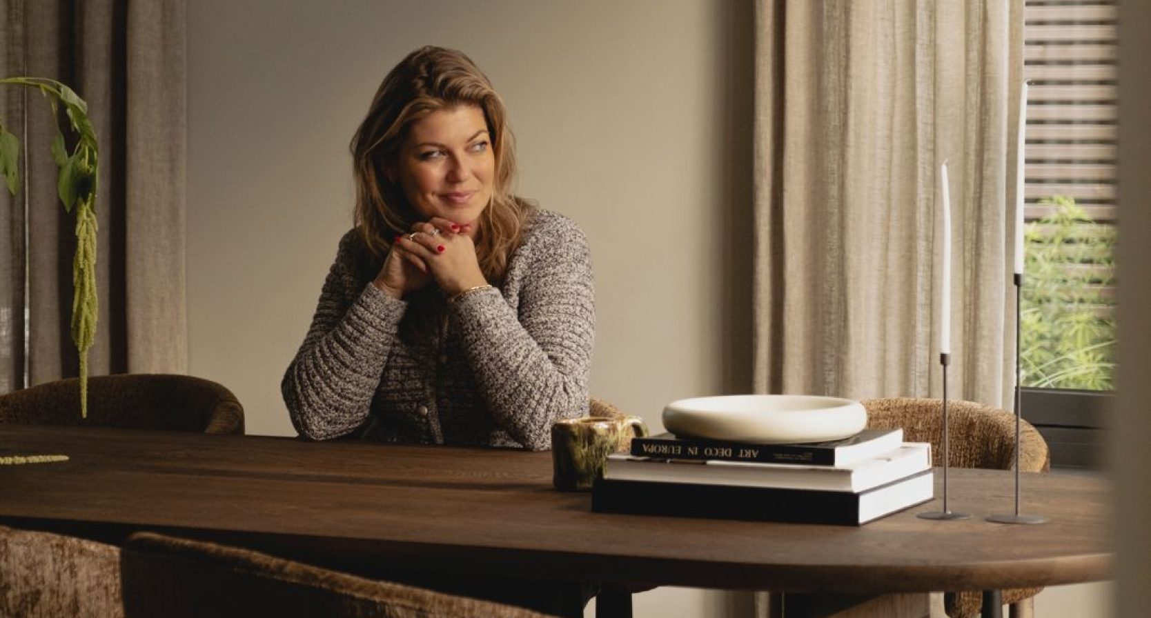 Pauline Wingelaar in haar eigen kantoor