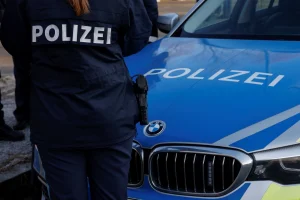 Jongen doodgestoken in Duitsland, moeder en zusje zwaargewond