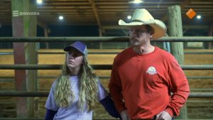 Thumbnail voor Raven praat met rodeocowboys in 'Nachtdieren USA': 'We verloren onze dochter Emily'