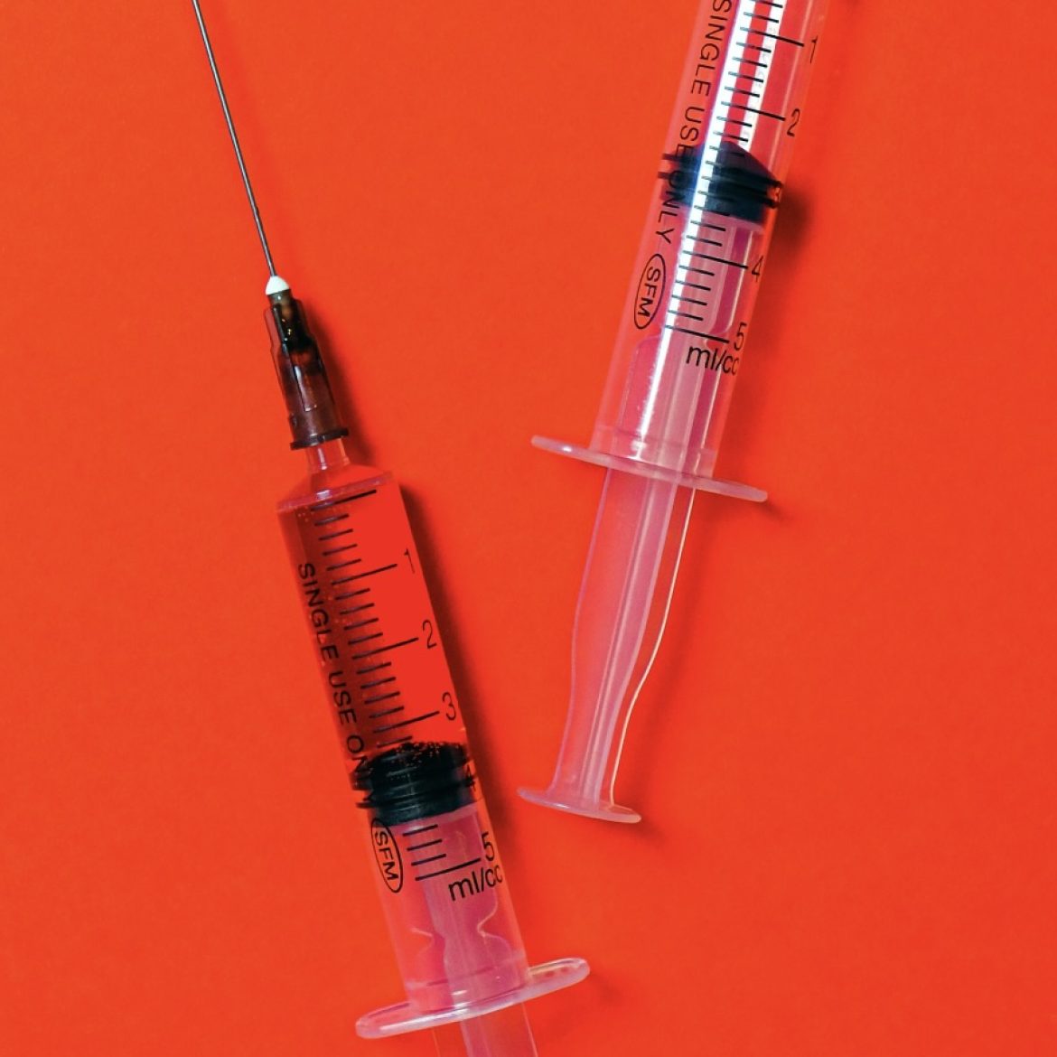 Injectienaalden | lugubere cosmetische ingreep