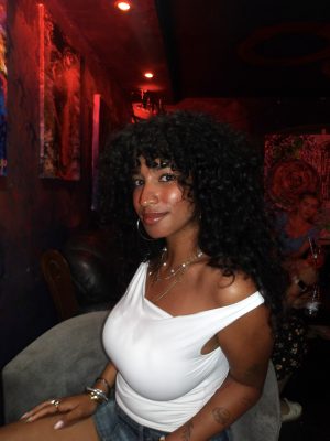 Thumbnail voor Merry: 'Hij ging over mijn grens, daarna werd hij uit zijn vriendengroep gezet'