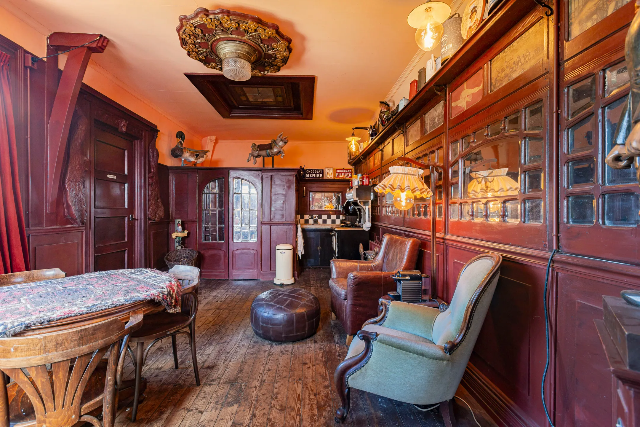 Zitkamer wonen in de kerk