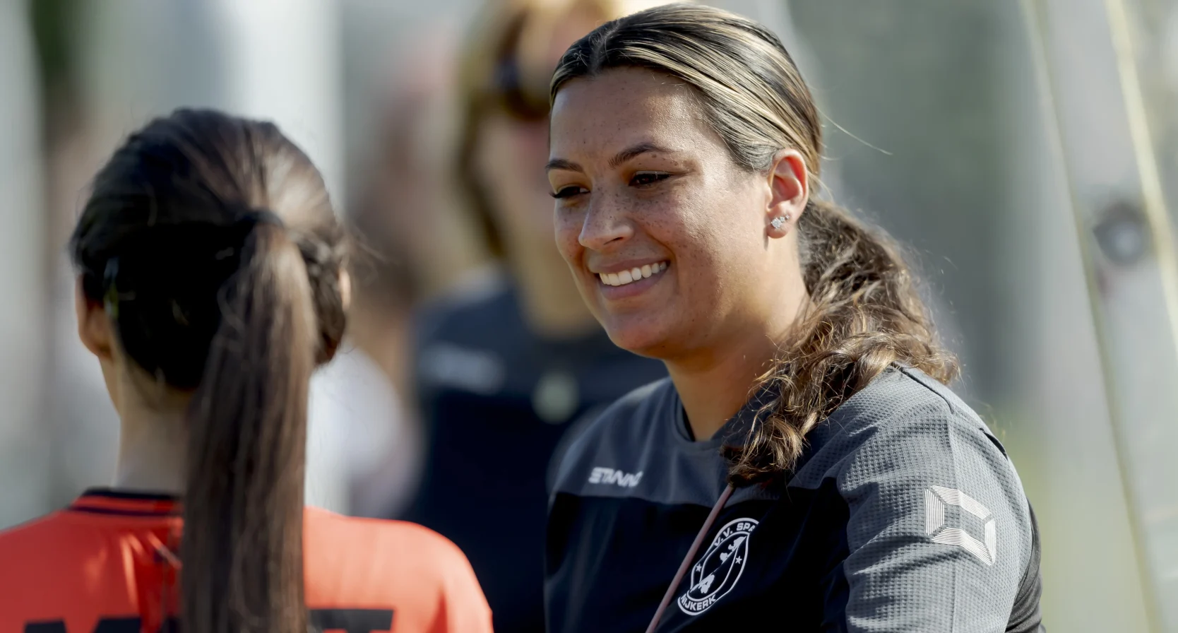 Goals: zo easy kun jij - net als Monica Geuze - een belangrijke rol in de voetbalwereld spelen