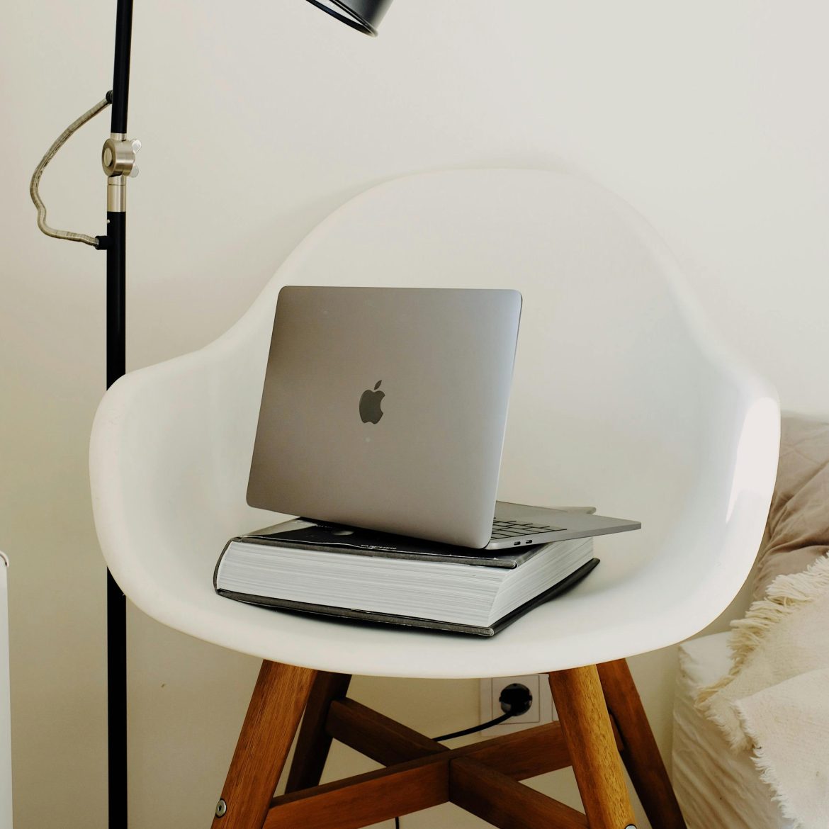 macbook neo budget apple