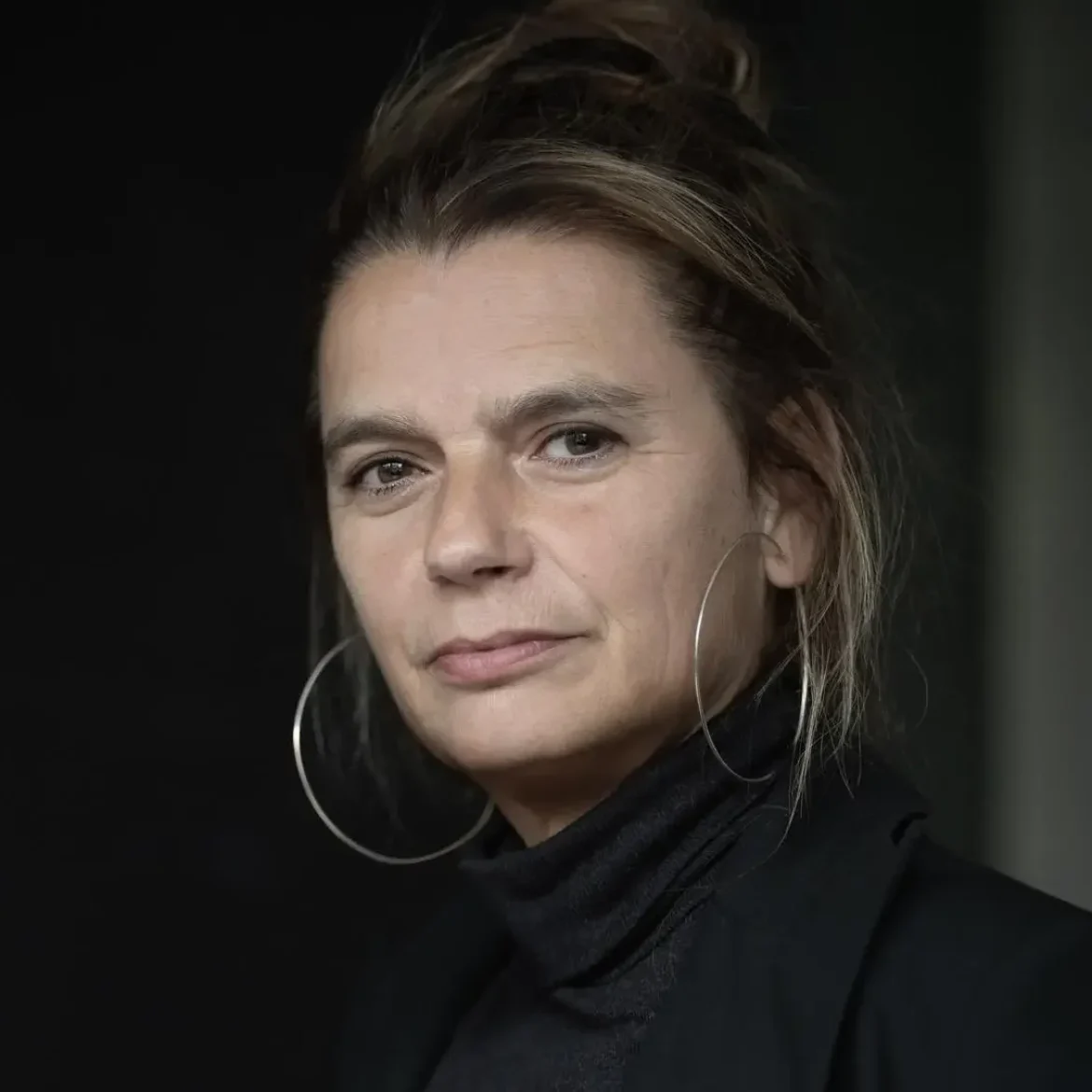 Vrouwen ervaren meer pijn, maar worden minder geloofd dan mannen: 'Mismatch tussen artsen en vrouwen'