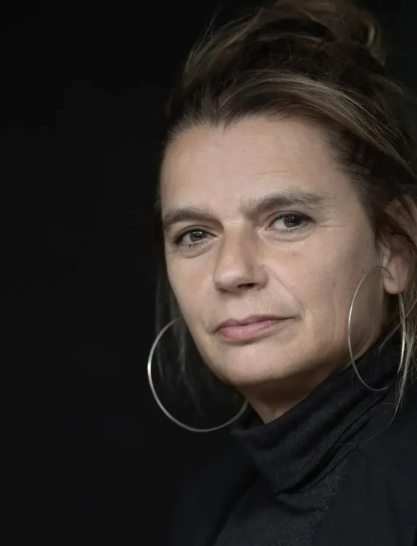 Vrouwen ervaren meer pijn, maar worden minder geloofd dan mannen: 'Mismatch tussen artsen en vrouwen'