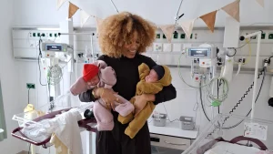 Thumbnail voor Michelle is bewust alleenstaande moeder en kreeg een tweeling: ‘We lagen de eerste 101 dagen in het ziekenhuis’