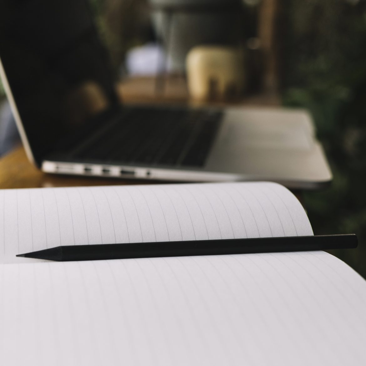 Hoofdredacteur verlaat Omroep Gelderland na bewogen periode met zedenzaak zoon