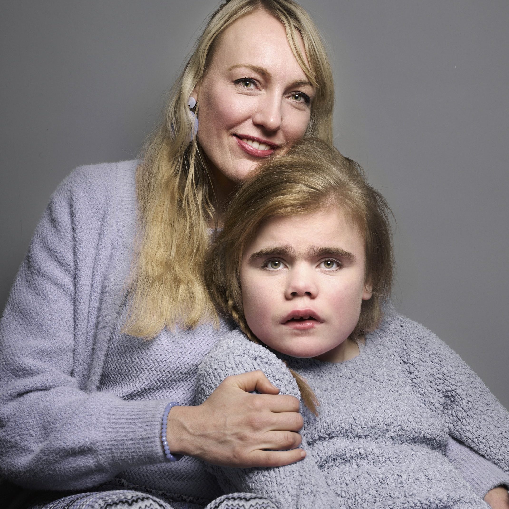 Linda's (42) dochter heeft kinderdementie: ‘Elke dag denken: ze wordt niet oud, daar hebben we allebei niks aan’