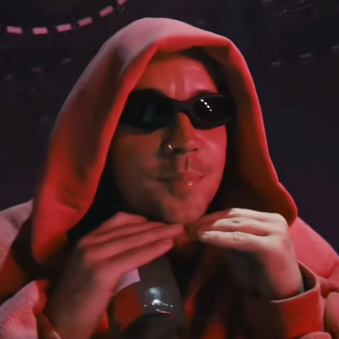 justin bieber roze hoodies coachella