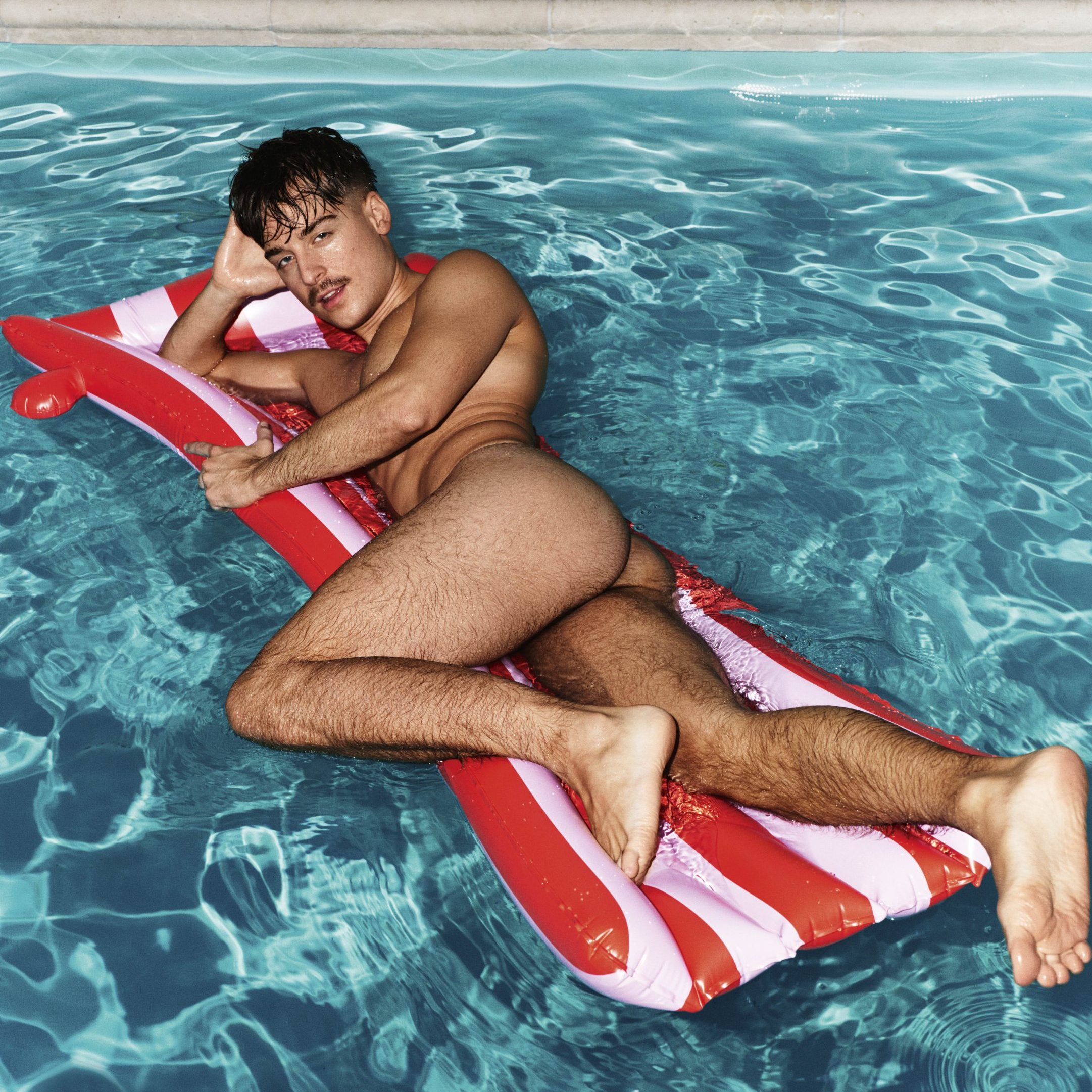 Luuk van Leeuwen (26): ‘Ik ben geen levens aan het redden, ik maak satire die vaak over mezelf gaat’