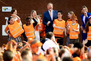 Koning opent landelijke Koningsspelen in Zeewolde