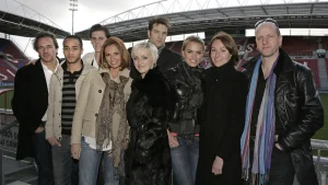 Voetbalvrouwen comeback