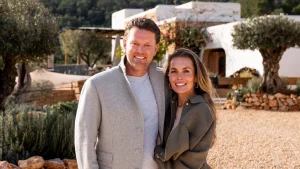 Thumbnail voor Julia Feenstra verhuisde met haar gezin naar Ibiza: 'Doe het gewoon'