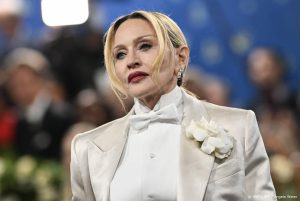 Madonna wil kleding van Coachella-optreden terug: 'Ze maken deel uit van mijn geschiedenis'