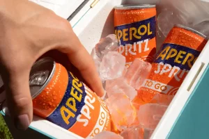 Chin-chin: Aperol lanceert blikjes Aperol Spritz To Go